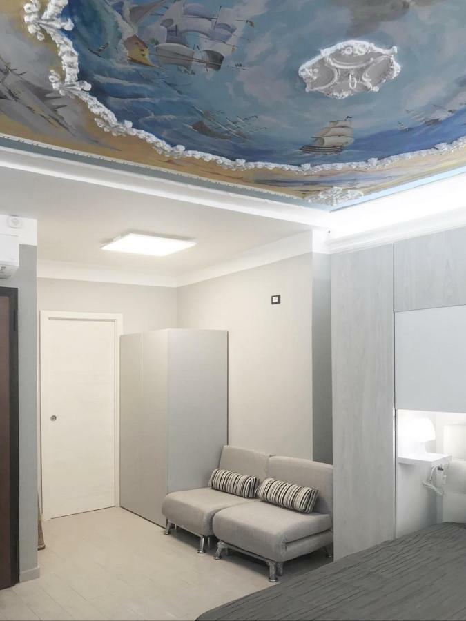 Torre Degli Orefici Dimora Medioevale Генуа Екстериор снимка